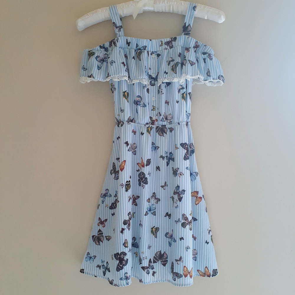 Paper Doll Butterfly Dress *Embroidered Accents*